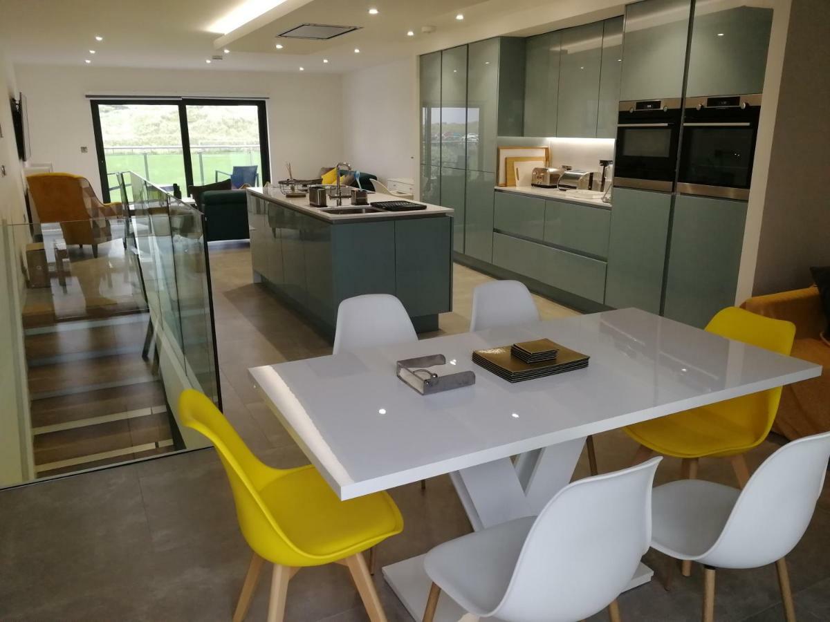 Portrush luxury apartment, Currangate Extérieur photo